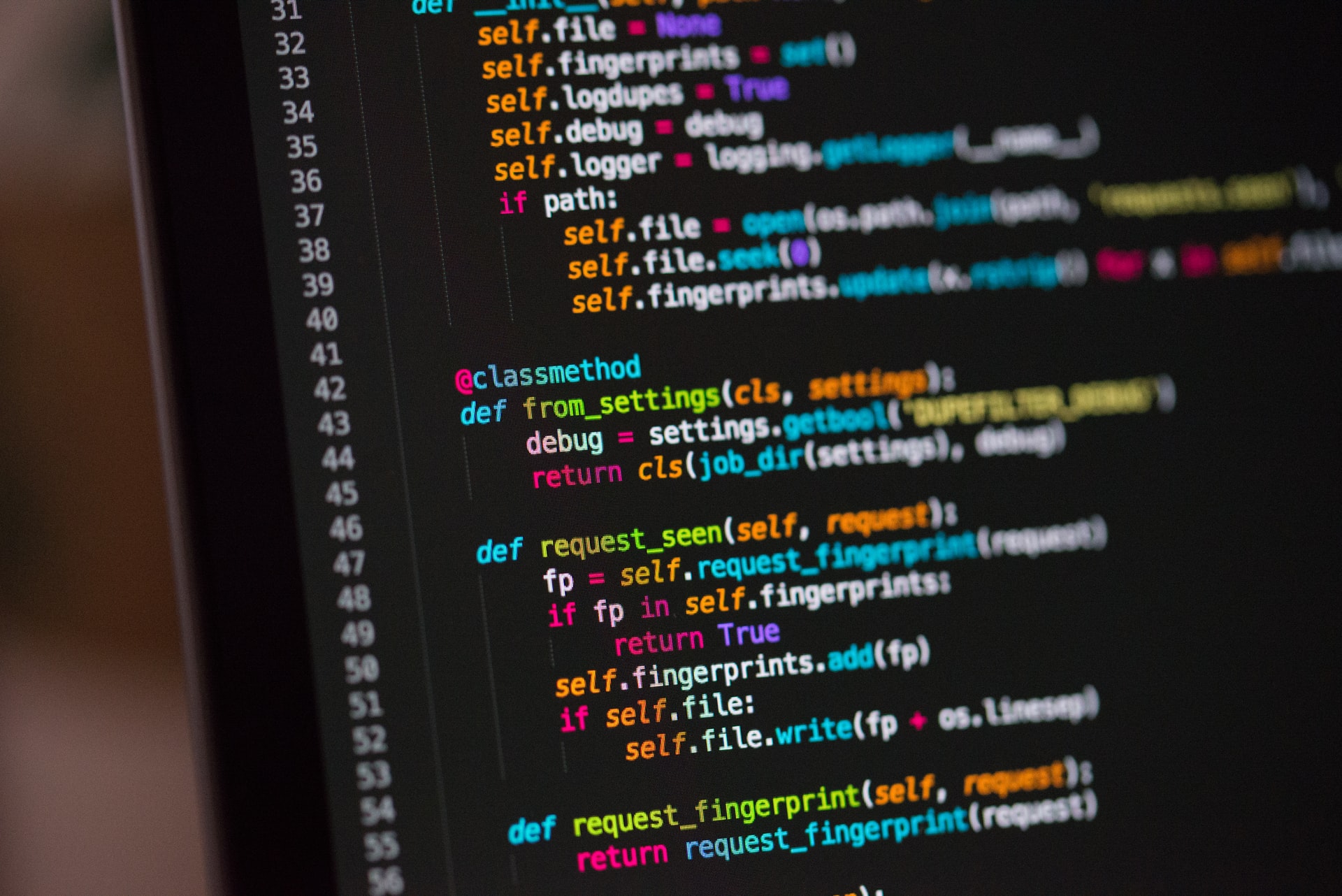 Pros and Cons of the 11 Best Mobile App Programming Languages
